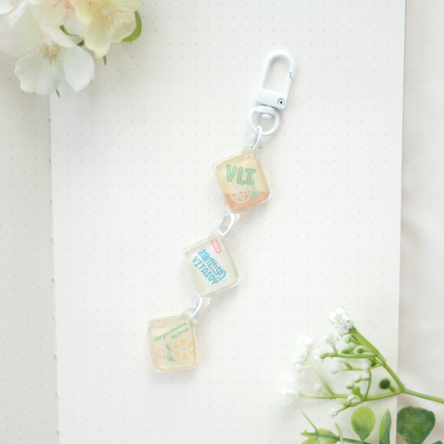 vita drink set keychain
